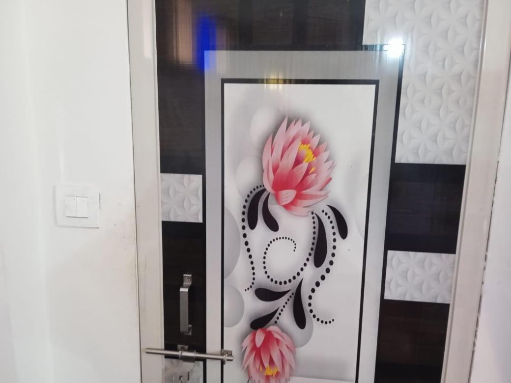 Dziire Service Apartment Hyderabad Exterior photo
